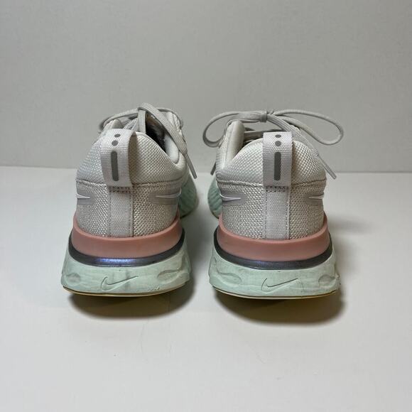 Nike‎ Women's React Infinity Run Flyknit 2 Platinum Tint Size 7 Run Ct2423-007 - Picture 8 of 12